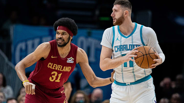 Cleveland Cavaliers v Charlotte Hornets
