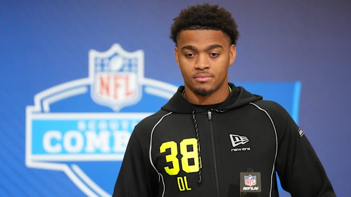 Feb 25, 2026; Indianapolis, IN, USA; Auburn defensive lineman Keldric Faulk (DL38) speaks during the NFL Scouting Combine at the Indiana Convention Center. Mandatory Credit: Kirby Lee-Imagn Images Feb 25, 2026; Indianapolis, IN, USA; Auburn defensive lineman Keldric Faulk (DL38) speaks during the NFL Scouting Combine at the Indiana Convention Center. Mandatory Credit: Kirby Lee-Imagn Images
