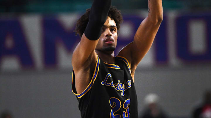 South Carolina basketball commitment Cam Scott