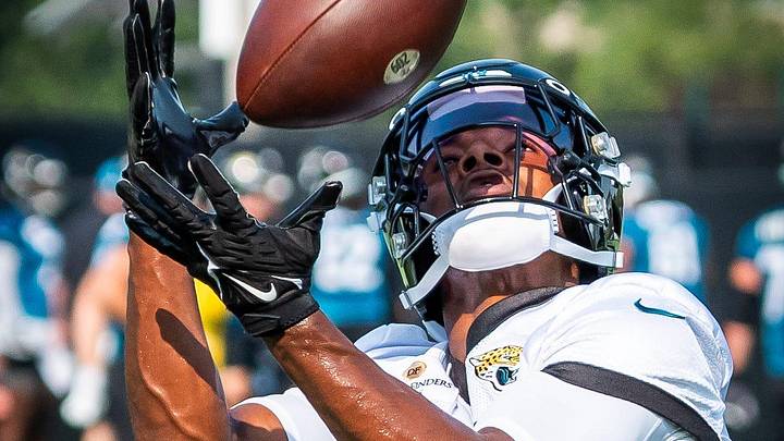 Jacksonville Jaguars cornerback Caleb Ransaw (27) hauls Jacksonville Jaguars cornerback Caleb Ransaw (27) hauls in a pass while running routes during the seventh organized team activity at the Miller Electric Center in Jacksonville, Fla. 