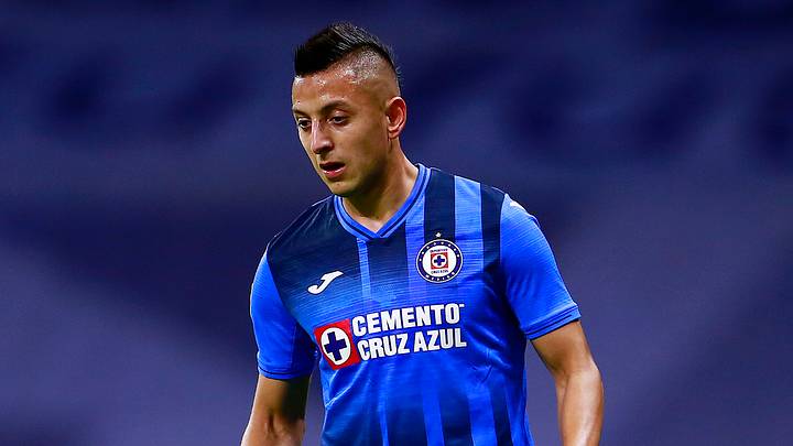 Chivas y Cruz Azul estarían cocinando un intercambio
