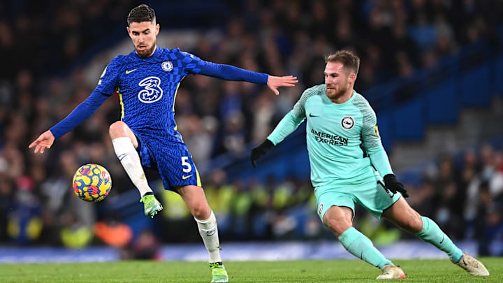 Brighton e Chelsea se enfrentam pela 14ª rodada da Premier League.