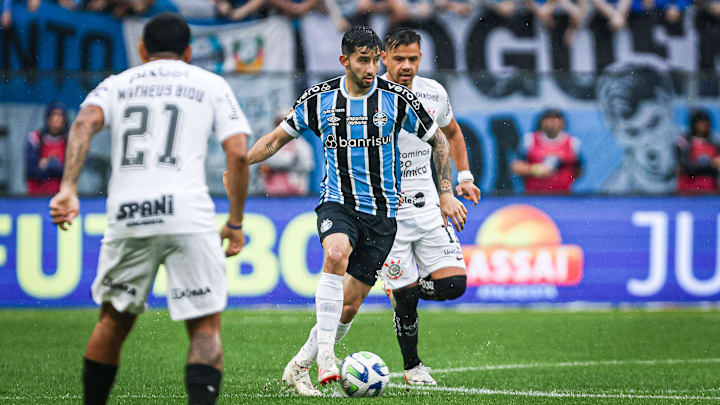 Corinthians, com gol de Romero, vence Grêmio por 1 a 0 na Arena do Grêmio