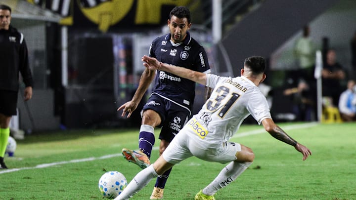 Santos voltou a vencer após quatro jogos