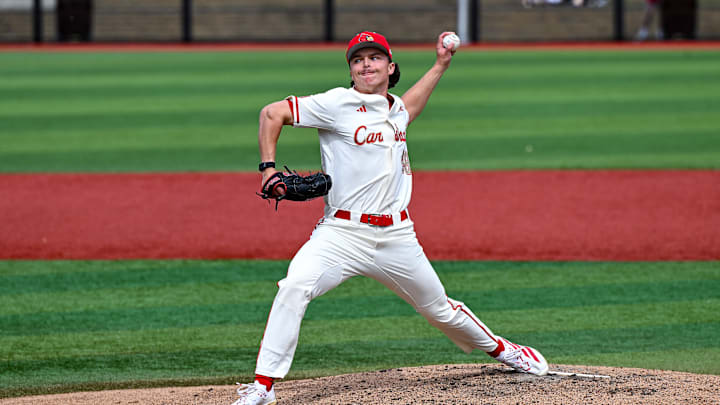 Louisville left-handed pitch Nicholas Ballard