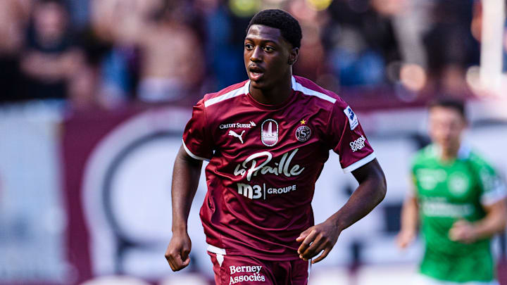 Roggerio Nyakossi signe à l'OM