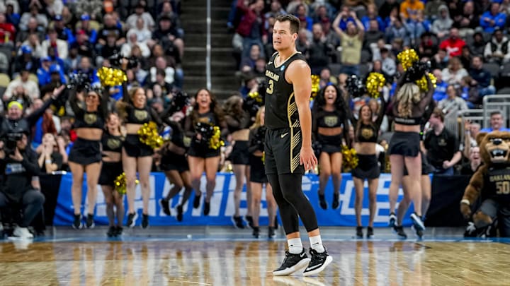 Mar 21, 2024; Pittsburgh, PA, USA; Oakland Golden Grizzlies guard Jack Gohlke (3).