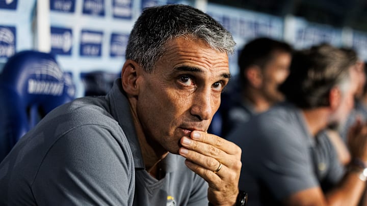 Vojvoda ajudou o Santos na luta contra o rebaixamento no Brasileirão