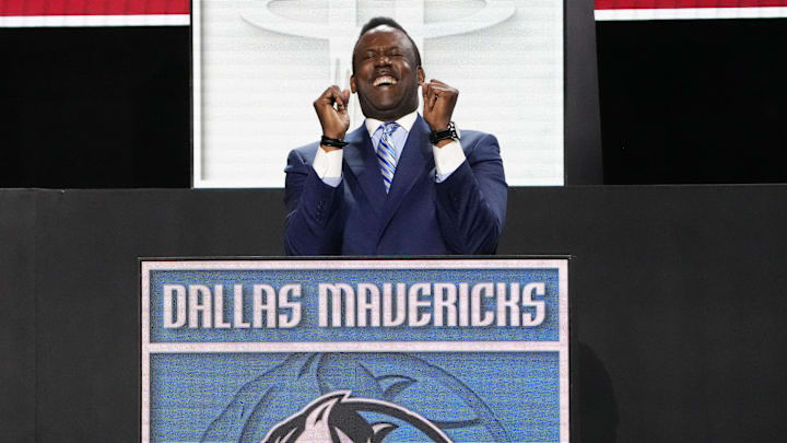 May 12, 2025; Chicago, Illinois, US; Rolando Blackman of the Dallas Mavericks reacts after winning the the first pick during the 2025 NBA Draft Lottery at McCormick Place. Mandatory Credit: David Banks-Imagn Images May 12, 2025; Chicago, Illinois, US; Rolando Blackman of the Dallas Mavericks reacts after winning the the first pick during the 2025 NBA Draft Lottery at McCormick Place. Mandatory Credit: David Banks-Imagn Images