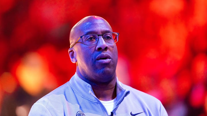 Jan 9, 2026; Phoenix, Arizona, USA; New York Knicks head coach Mike Brown against the Phoenix Suns at Mortgage Matchup Center. Mandatory Credit: Mark J. Rebilas-Imagn Images