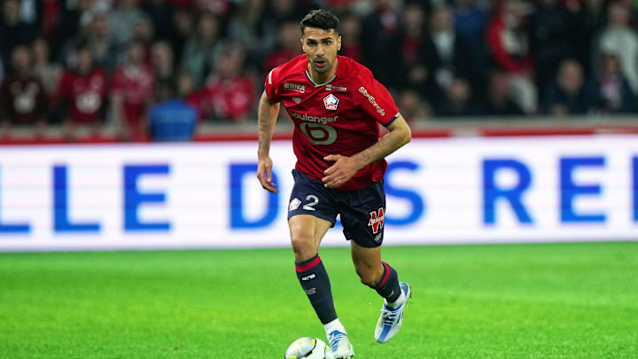 Zeki Celik, futur joueur de l'AS Roma