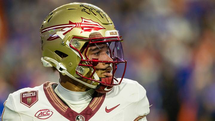 Florida State Seminoles quarterback Tommy Castellanos (1)