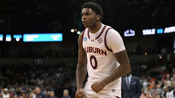 Auburn Tigers guard K.D. Johnson (0)