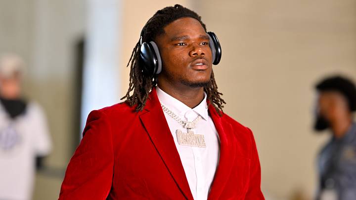 Oct 11, 2025; Dallas, Texas, USA; Texas Longhorns defensive lineman Justus Terry