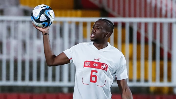 Denis Zakaria avec la séléction suisse