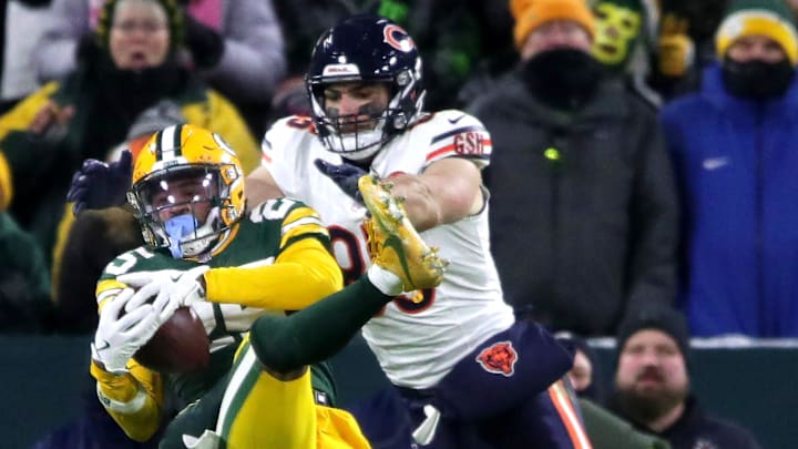 Keisean Nixon makes the fateful interception and the Bears come away losers at Green Bay. Keisean Nixon makes the fateful interception and the Bears come away losers at Green Bay.