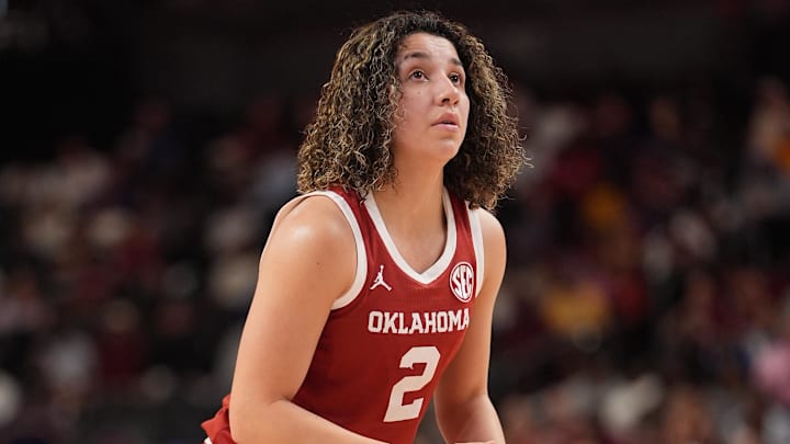 Aaliyah Chavez dropped 15 points for Oklahoma against Idaho.