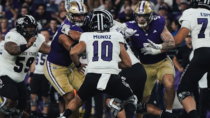 Sebastian Valdez (50) and Zach Durfee (5) are trying to overcome injuries. 