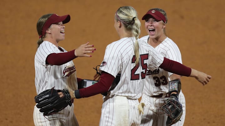 May 7, 2025; Athens, GA, USA; South Carolina starting pitcher/relief pitcher Jori Heard (25) reacts to her final strikeout with teammates during a game against Alabama at Jack Turner Stadium. Mandatory Credit: Mady Mertens-Imagn Images