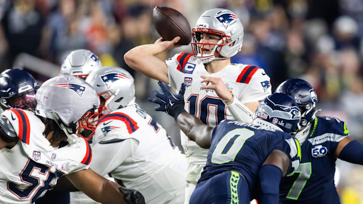 New England Patriots quarterback Drake Maye (10) against the Seattle Seahawks.