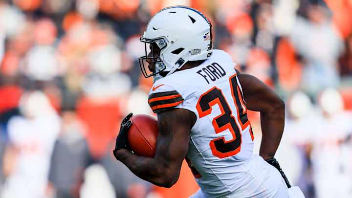 Browns running back Jerome Ford returns the opening kickoff against the Bengals, Dec 22, 2024, in Cincinnati.