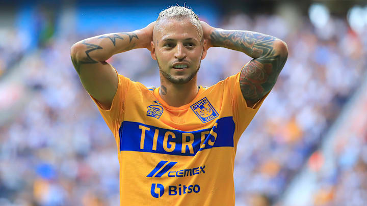 El uruguayo Nico 'Diente' López fue desbancado como el fichaje más caro en la historia de Tigres tras el arribo de su paisano Fernando Gorriarán.