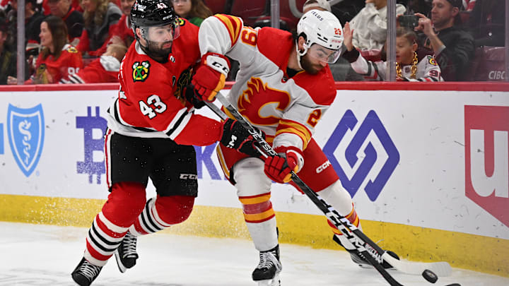 Calgary Flames v Chicago Blackhawks