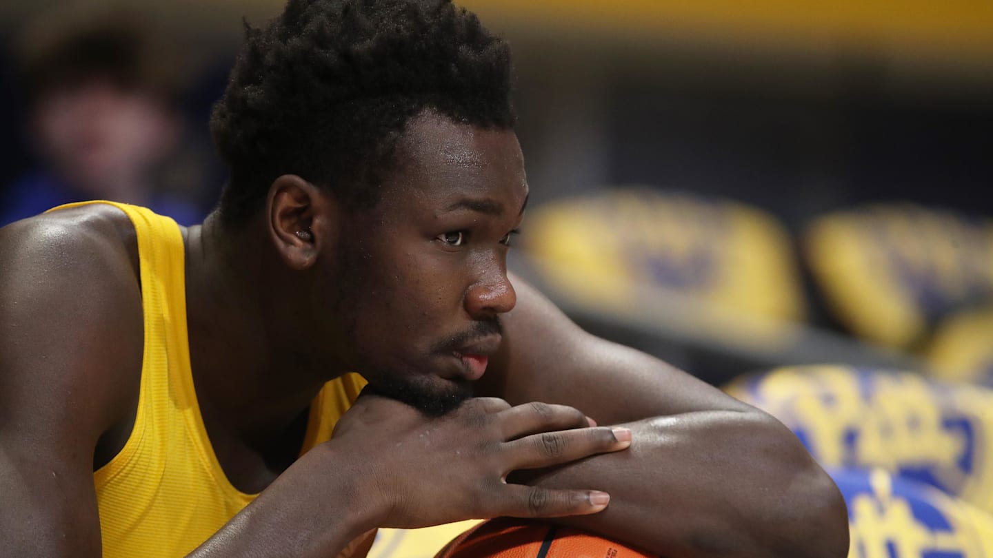 Pitt Forward Papa Amadou Kante Expected to Enter Transfer Portal