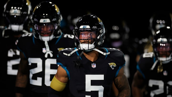 Jacksonville Jaguars safety Andre Cisco (5) runs onto the field before a regular season NFL football