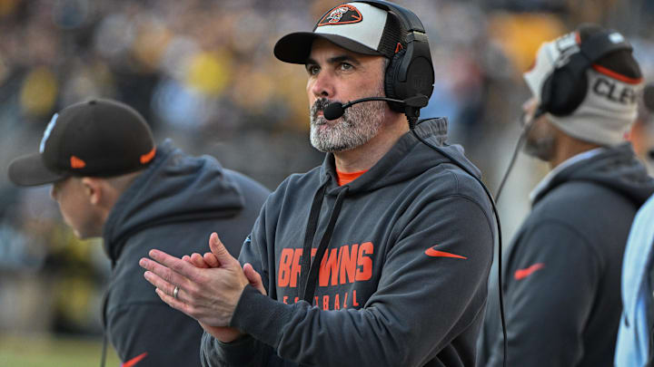 Cleveland Browns head coach Kevin Stefanski reacts against the Pittsburgh Steelers during the fourth quarter at Acrisure Stadium.