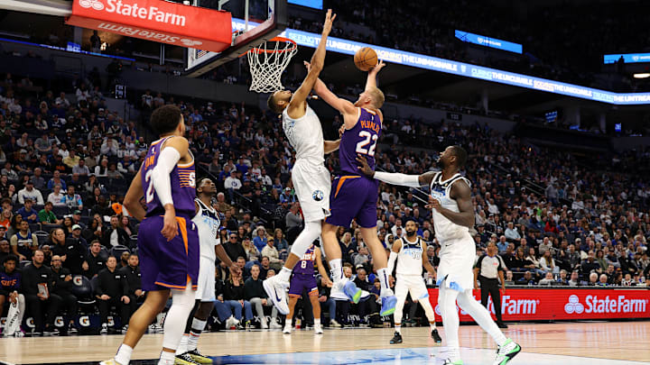 Phoenix Suns v Minnesota Timberwolves