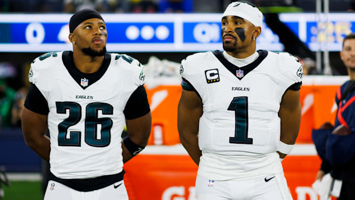 Philadelphia Eagles v Los Angeles Rams