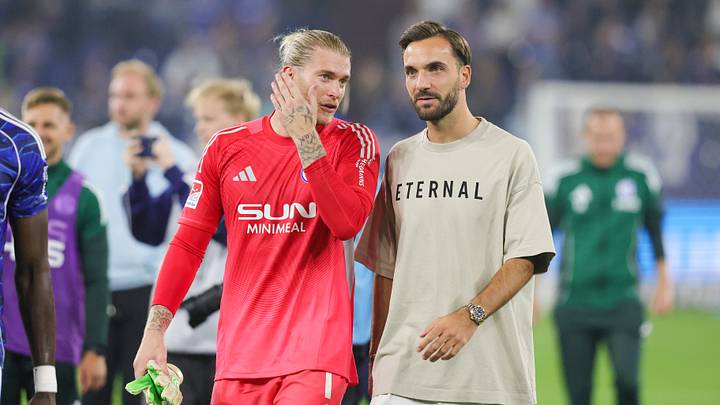 Kenan Karaman (r.) hofft auf DFB-Nominierung für Loris Karius