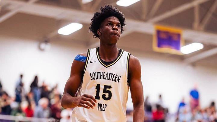 Orlando (Fla.) Southeastern Prep center Obinna Ekezie Jr. Orlando (Fla.) Southeastern Prep center Obinna Ekezie Jr.