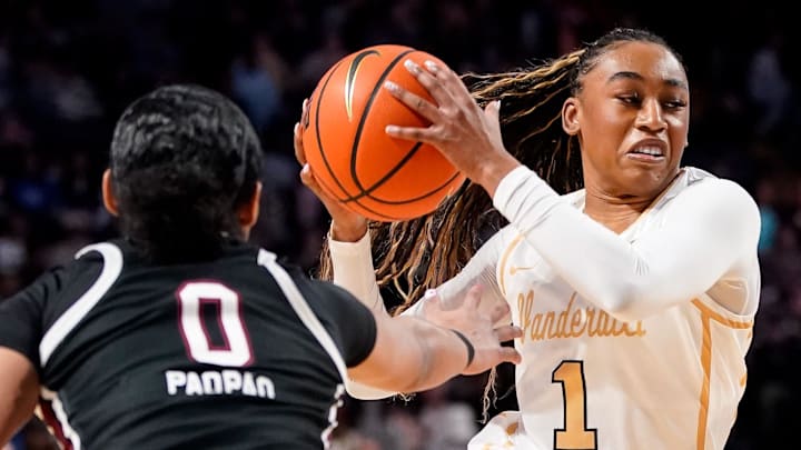 Vanderbilt guard Mikayla Blakes (1) rushes past South Carolina guard Te-Hina Paopao (0) during the second quarter at Memorial Gym in Nashville, Tenn., Sunday, Feb. 23, 2025.