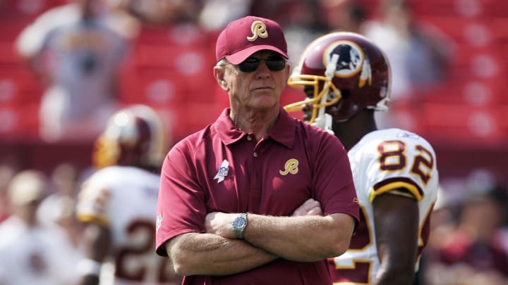 Oct 7, 2007; Landover, MD, USA; Washington Redskins head coach Joe Gibbs during pre-game warmups before the start of the game against the Detroit Lions at FedEx Field in Landover, MD. Mandatory Credit: James Lang-USA TODAY Sports Copyright © James Lang Oct 7, 2007; Landover, MD, USA; Washington Redskins head coach Joe Gibbs during pre-game warmups before the start of the game against the Detroit Lions at FedEx Field in Landover, MD. Mandatory Credit: James Lang-USA TODAY Sports Copyright © James Lang