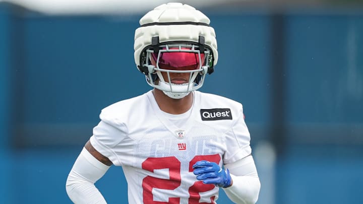 New York Giants - cornerback Dru Phillips