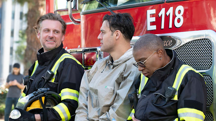 9-1-1 -ÒWannabesÓ - Things get messy for the 118 following a massive pipe explosion. Meanwhile, Athena investigates the brutal beating of a man found behind a grocery store, and BobbyÕs working relationship with Brad from ÒHOT SHOTSÓ just got a little more intimate. THURSDAY, NOV. 21 (8:00-9:00 p.m. EST) on ABC. (Disney/Ray Mickshaw) 
CALLUM BLUE, RYAN GUZMAN, AISHA HINDS