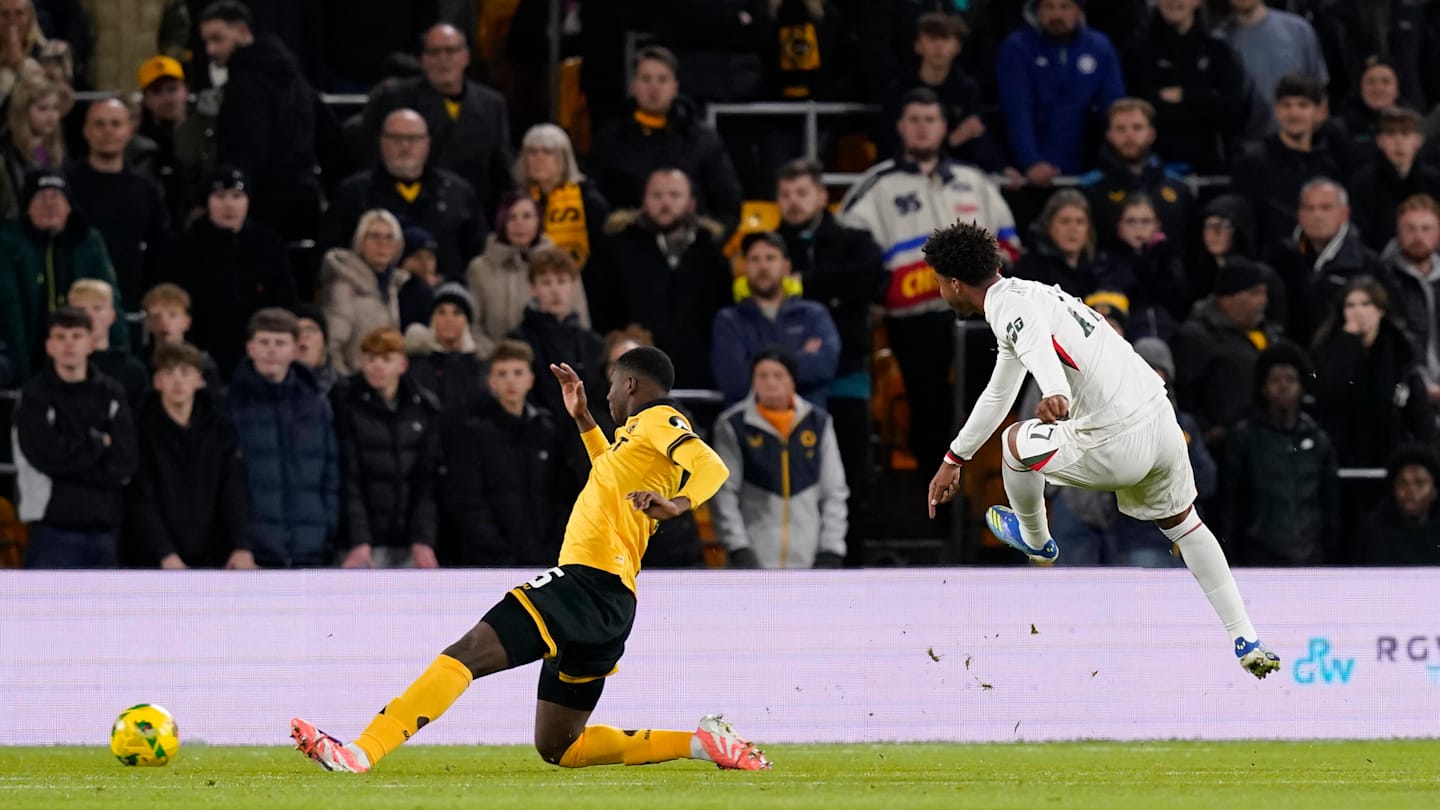 'His understanding' - Rosenior praises Chelsea star who 'makes players around him better'