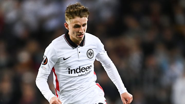 Jasper Lindstrøm ist für das EL-Finale rechtzeitig fit geworden Jasper Lindstrøm ist für das EL-Finale rechtzeitig fit geworden