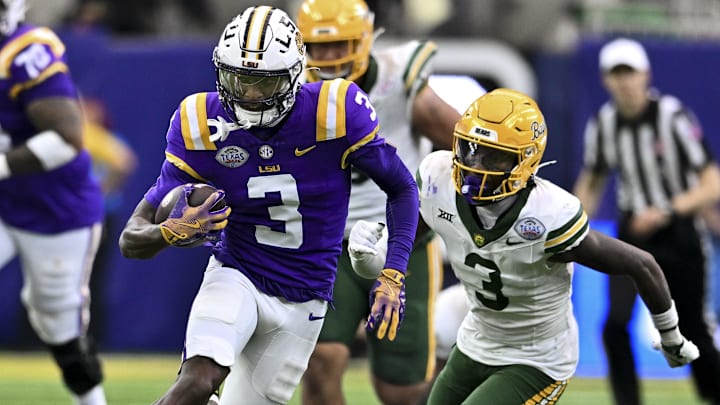 Dec 31, 2024; Houston, TX, USA; LSU Tigers wide receiver Chris Hilton Jr. (3) runs the ball during the first half against the Baylor Bears at NRG Stadium. Mandatory Credit: Maria Lysaker-Imagn Images 