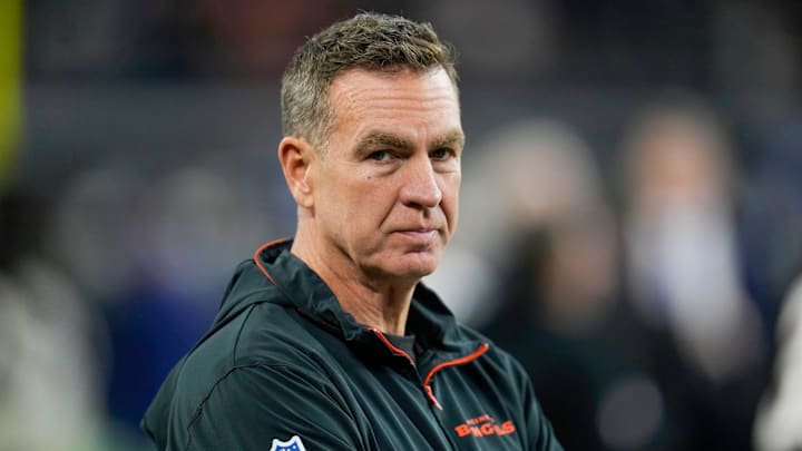 Cincinnati Bengals defensive coordinator Lou Anarumo takes the field as the Bengals warm up before facing the Dallas Cowboys for Monday Night Football at AT&T Stadium in Arlington, Texas on Monday, December 9, 2024.