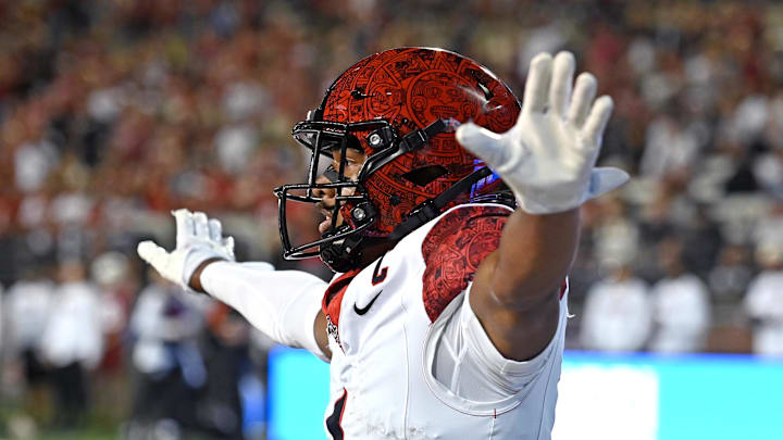 Sep 6, 2025; Pullman, Washington, USA; San Diego State Aztecs cornerback Chris Johnson (1).
