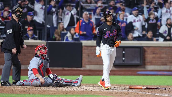 Apr 18, 2025; New York City, New York, USA; New York Mets shortstop Francisco Lindor (12) hits a game-winning solo home run in the ninth inning against the St. Louis Cardinals at Citi Field. Mandatory Credit: Wendell Cruz-Imagn Images Apr 18, 2025; New York City, New York, USA; New York Mets shortstop Francisco Lindor (12) hits a game-winning solo home run in the ninth inning against the St. Louis Cardinals at Citi Field. Mandatory Credit: Wendell Cruz-Imagn Images