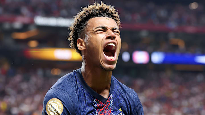 Desiré Doué foi decisivo na vitória do PSG sobre o Bayern de Munique