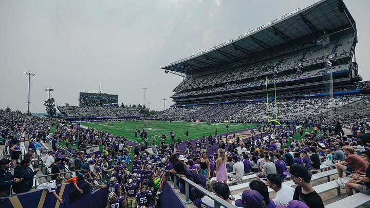Husky Stadium fills up as players head to the locker room before kickoff. Husky Stadium fills up as players head to the locker room before kickoff.