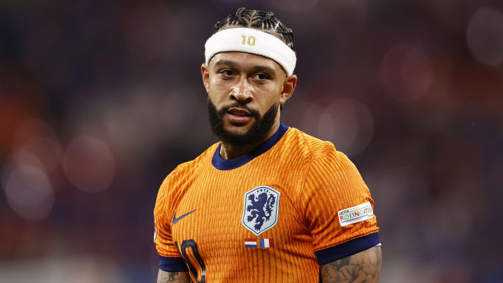 Memphis Depay devrait démarrer. Memphis Depay devrait démarrer.