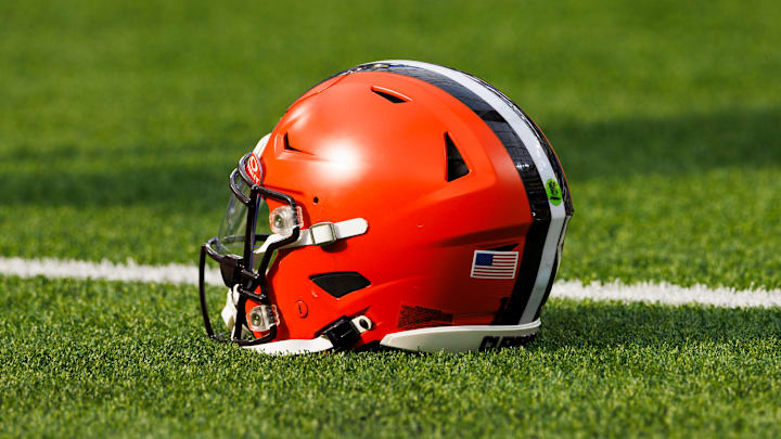 Cleveland Browns v Los Angeles Rams