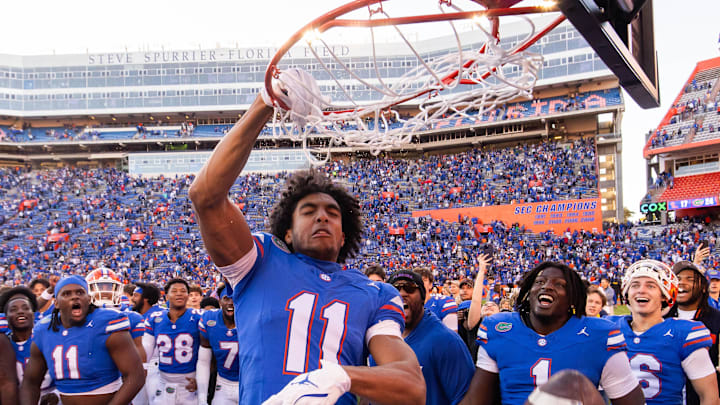 during the first half at Ben Hill Griffin Stadium in Gainesville, FL on Saturday, November 23, 2024. The Gators defeated the Rebels 24-17 [Doug Engle/Gainesville Sun]