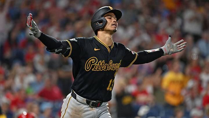 Jun 29, 2026; Philadelphia, Pennsylvania, USA; Pittsburgh Pirates catcher Endy Rodríguez (13) watches his three run home run against the Philadelphia Phillies during the ninth inning at Citizens Bank Park. Mandatory Credit: Eric Hartline-Imagn Images Jun 29, 2026; Philadelphia, Pennsylvania, USA; Pittsburgh Pirates catcher Endy Rodríguez (13) watches his three run home run against the Philadelphia Phillies during the ninth inning at Citizens Bank Park. Mandatory Credit: Eric Hartline-Imagn Images